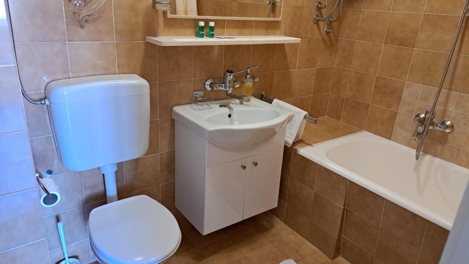Guesthouse Villa Stanovic Vlaho تْسافتات الغرفة الصورة
